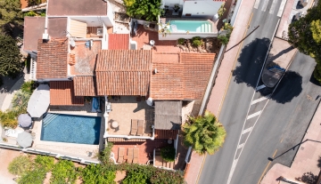 Resa Estates house huis te koop Siesta air photo.jpg